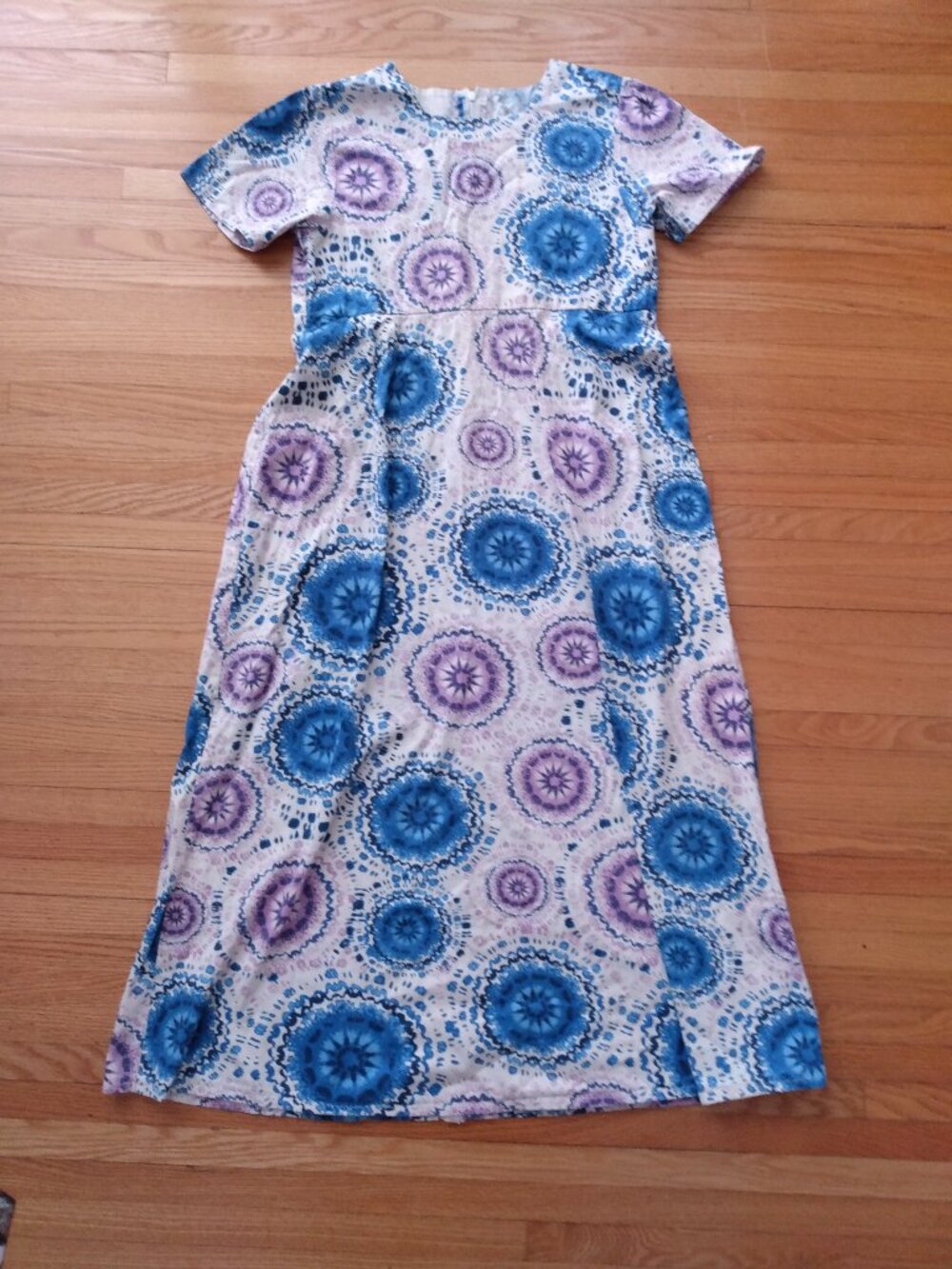 Vintage Girl's Handmade Mennonite Prairie Dress 33"B 33"W Hippie Boho Batik